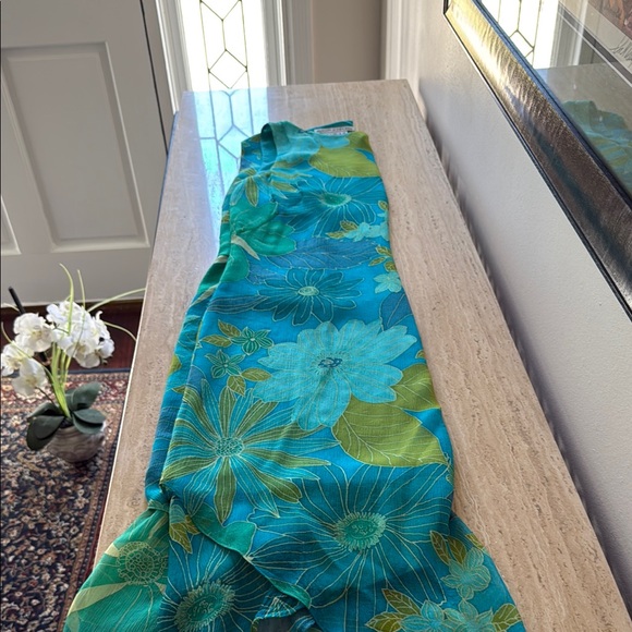 Maggie London Sleeveless size 12 Floral Blue and Green Dress - Picture 1 of 6